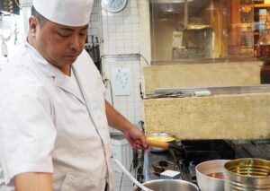 『海のちんぼらぁ』知名統括料理長インタビュー
